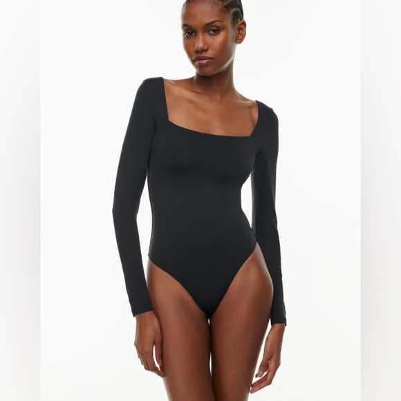 Aritzia BABATON black long sleeve bodysuit xs - Picture 1 of 2